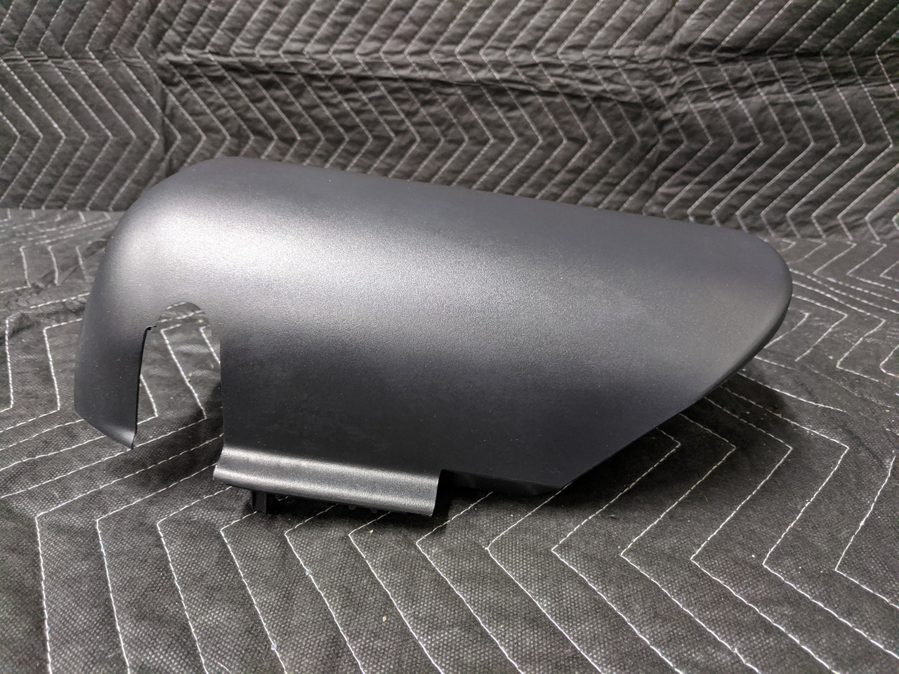 BMW E90/E91/E92/E93 M3 Steering Column Trim Panel Bottom 61316950263