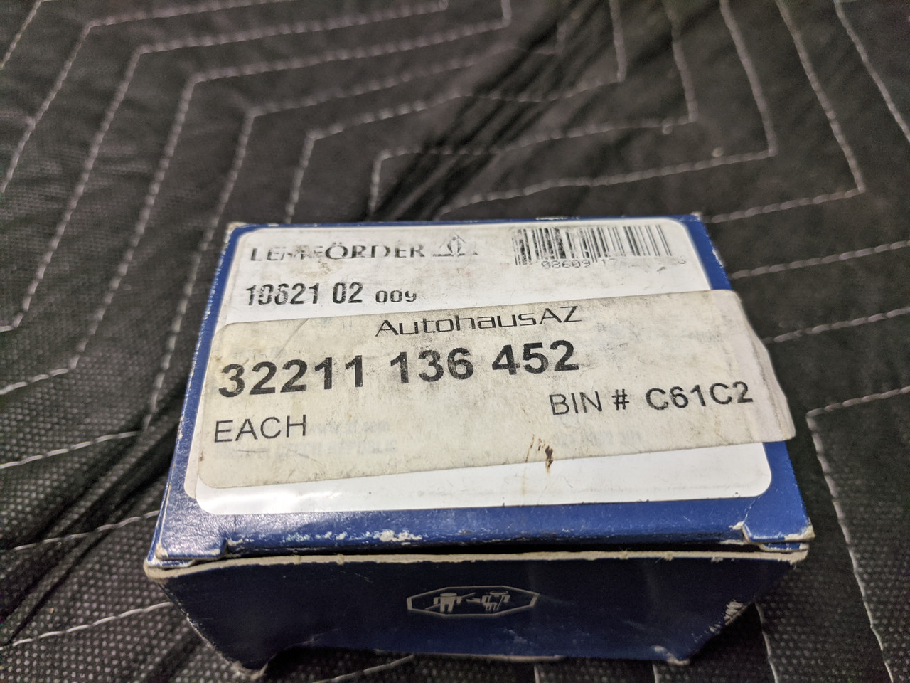BMW E23/E24/E28/E31/E32/E34/E38/E39 Idler Arm Bushing Lemforder 32211136452 - Image 4