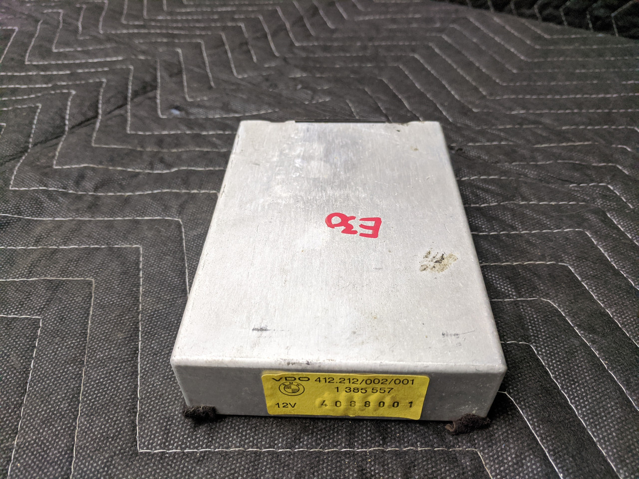 BMW E23/E24/E28/E30 VDO Cruise Control Module 65711385557 - Image 2