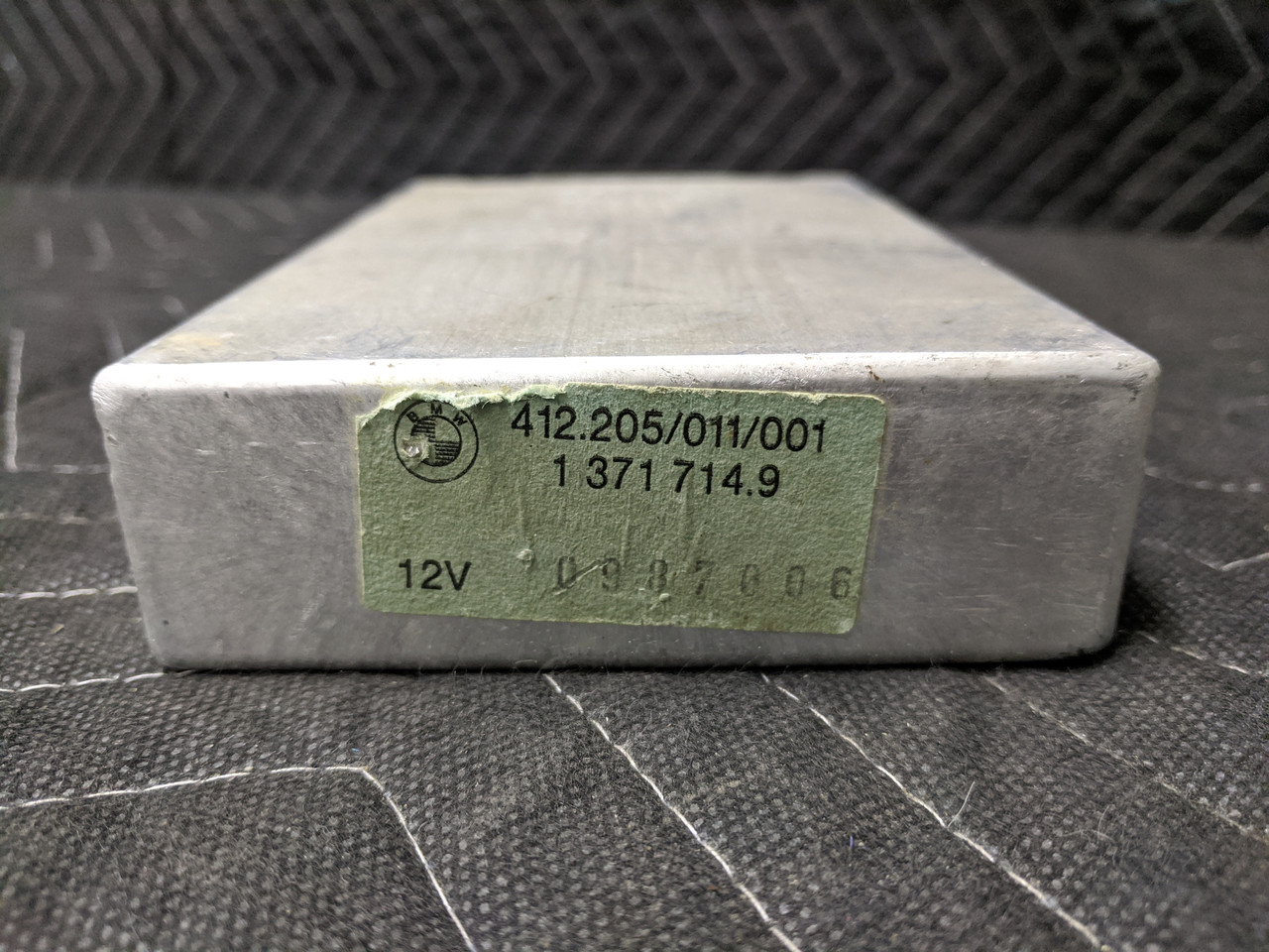 BMW E23/E24/E28/E30 VDO Cruise Control Module 65711371714