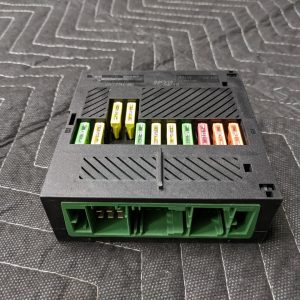 BMW E53/E60/E61/E63/E64/E65/E66/E67 Integrated Supply Module IVM 12527510638