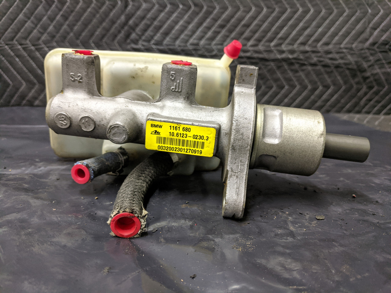 BMW E36 3-Series Brake Master Cylinder ATE 1161680 - Image 2