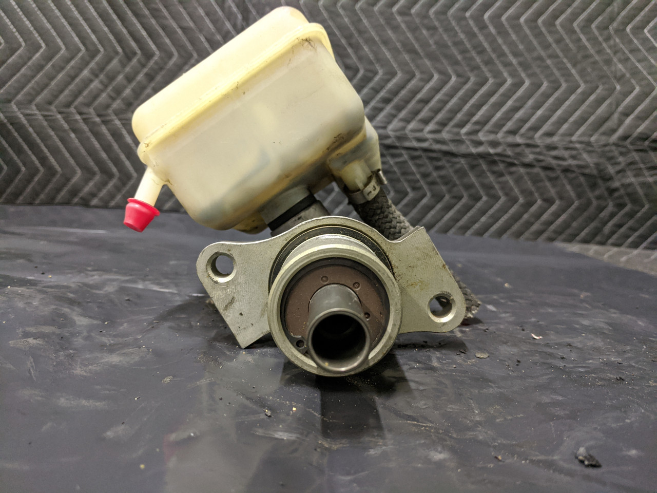 BMW E36 3-Series Brake Master Cylinder ATE 1161680 - Image 3