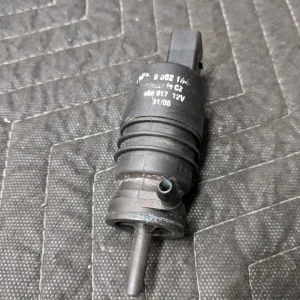 BMW E53 X5 Windshield Washer Pump 67128362154
