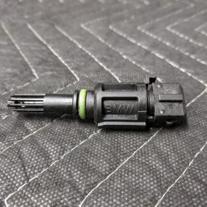 BMW E31/E36/E38/E39/E46 Intake Air Temperature Sensor 13621739510