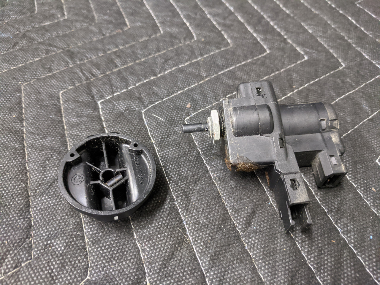 BMW E23/E24/E28/E30 Transmission Range Selector Switch 61311374586 - Image 6