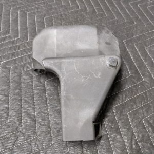 BMW E31/E32/E38 Spark Plug Wire Cover 12111702732