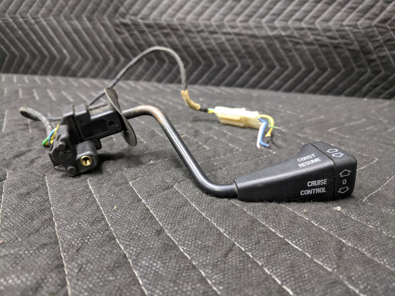 BMW E24/E30 6-Series 3-Series Cruise Control Stalk Switch 61311377246