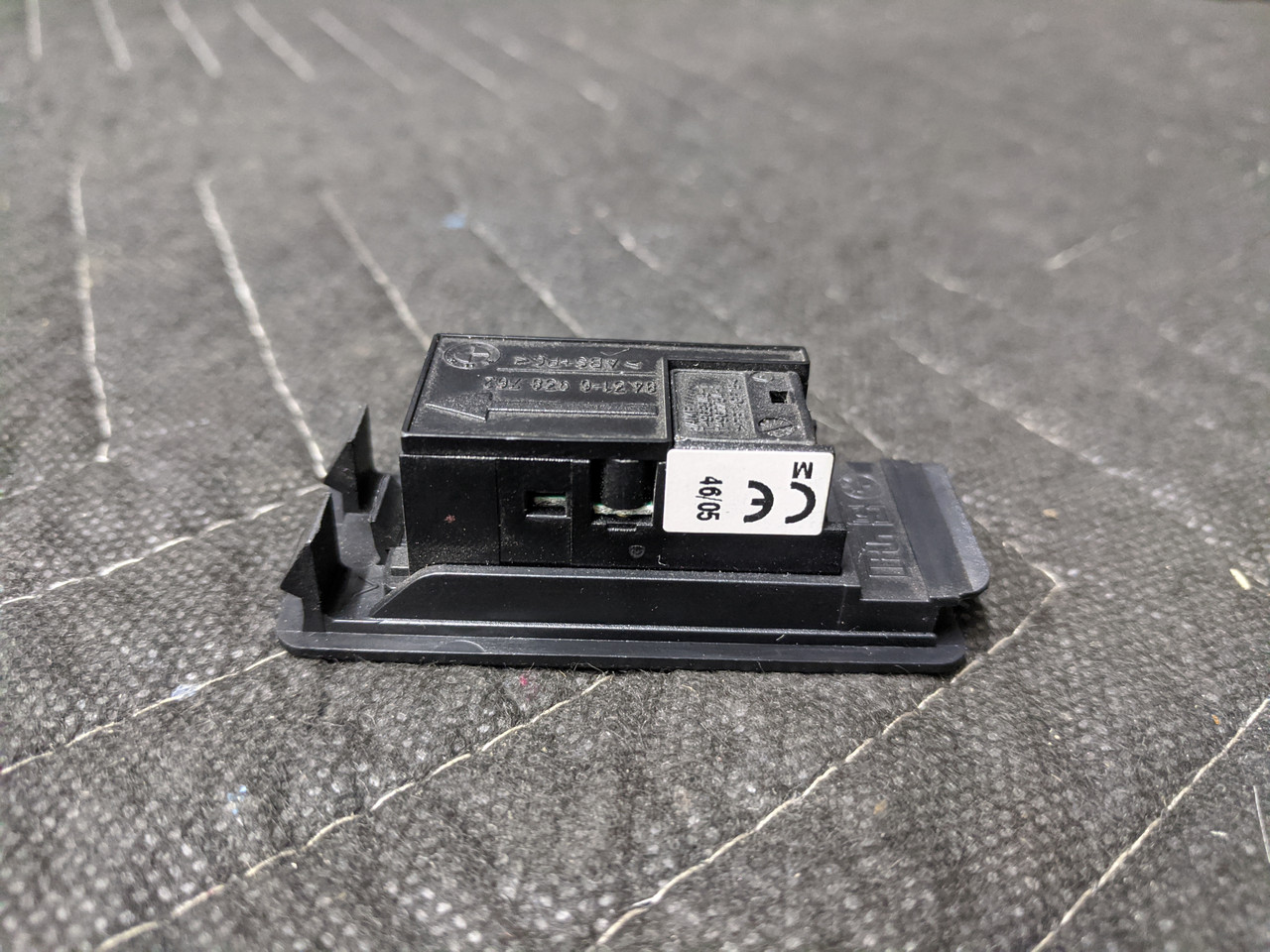BMW E60 5-Series Hands Free Telephone Microphone 84316938762 - Image 3