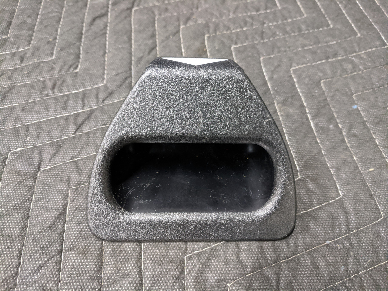 BMW E31/E32/E34 Trunk Handle 51498114501