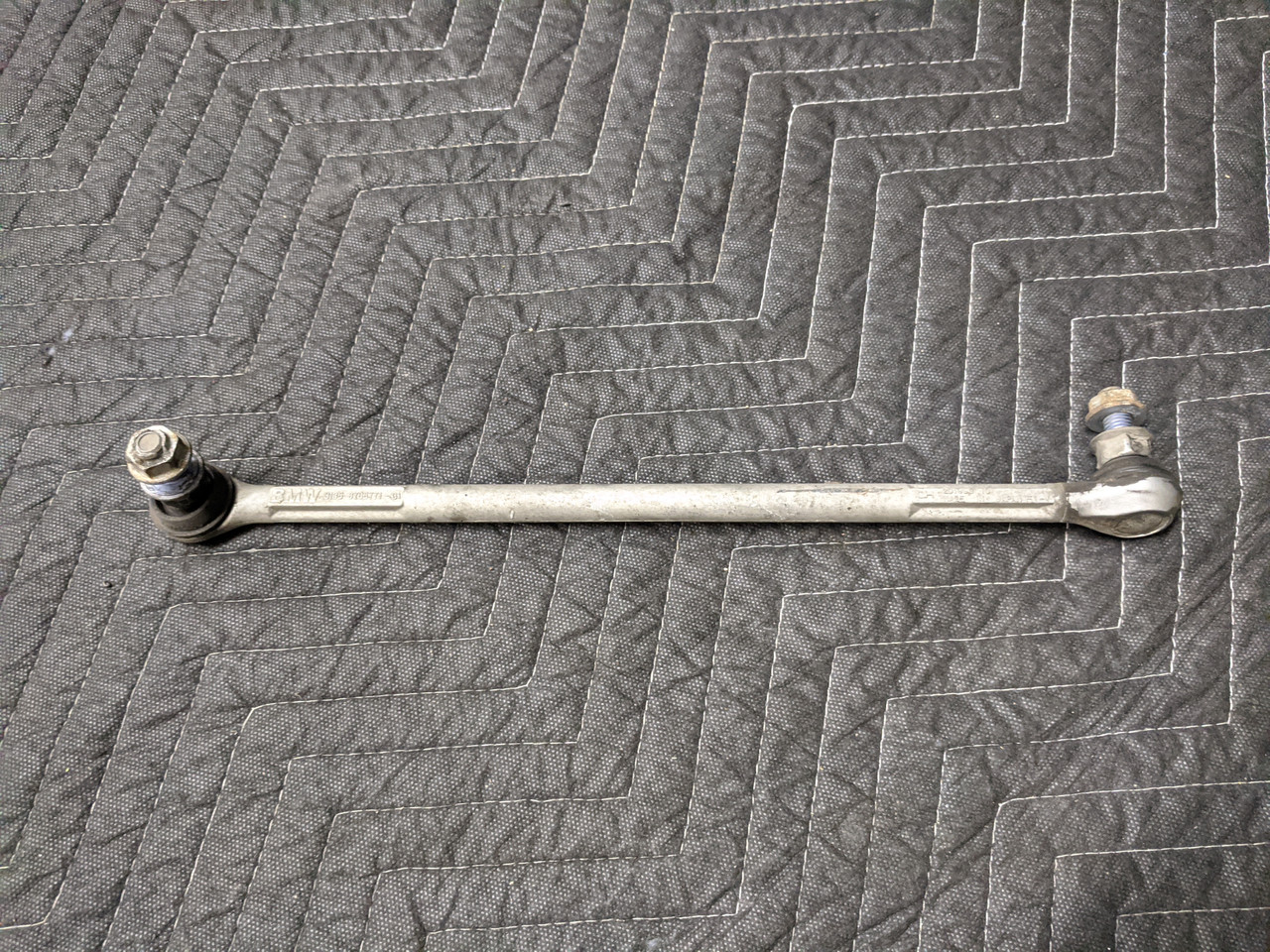 BMW E90/E91/E92 3-Series Front Left Sway Bar Link 31356768771