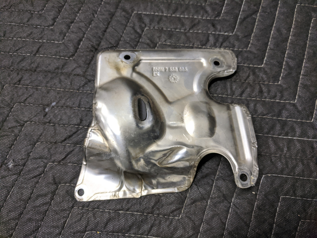 BMW E82/E88/E90/E91/E92/E93 Turbo Heat Shield 11797558905