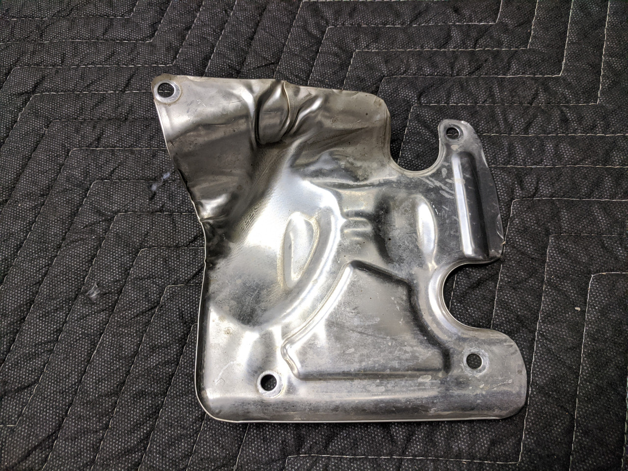 BMW E82/E88/E90/E91/E92/E93 Turbo Heat Shield 11797558905 - Image 2