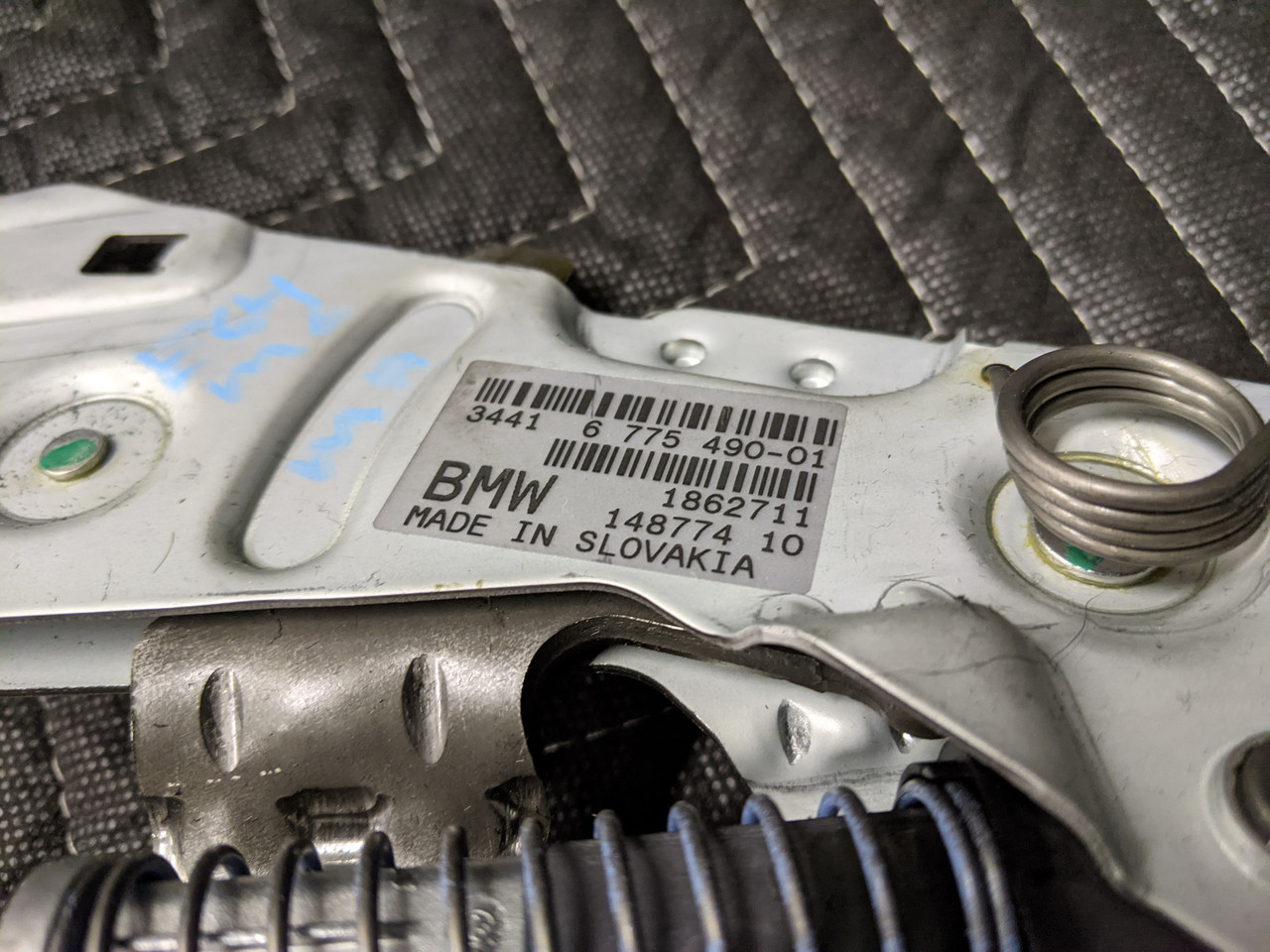 BMW E60/E61/E63/E64 Parking Brake Release Handle 34406775490 - Image 3