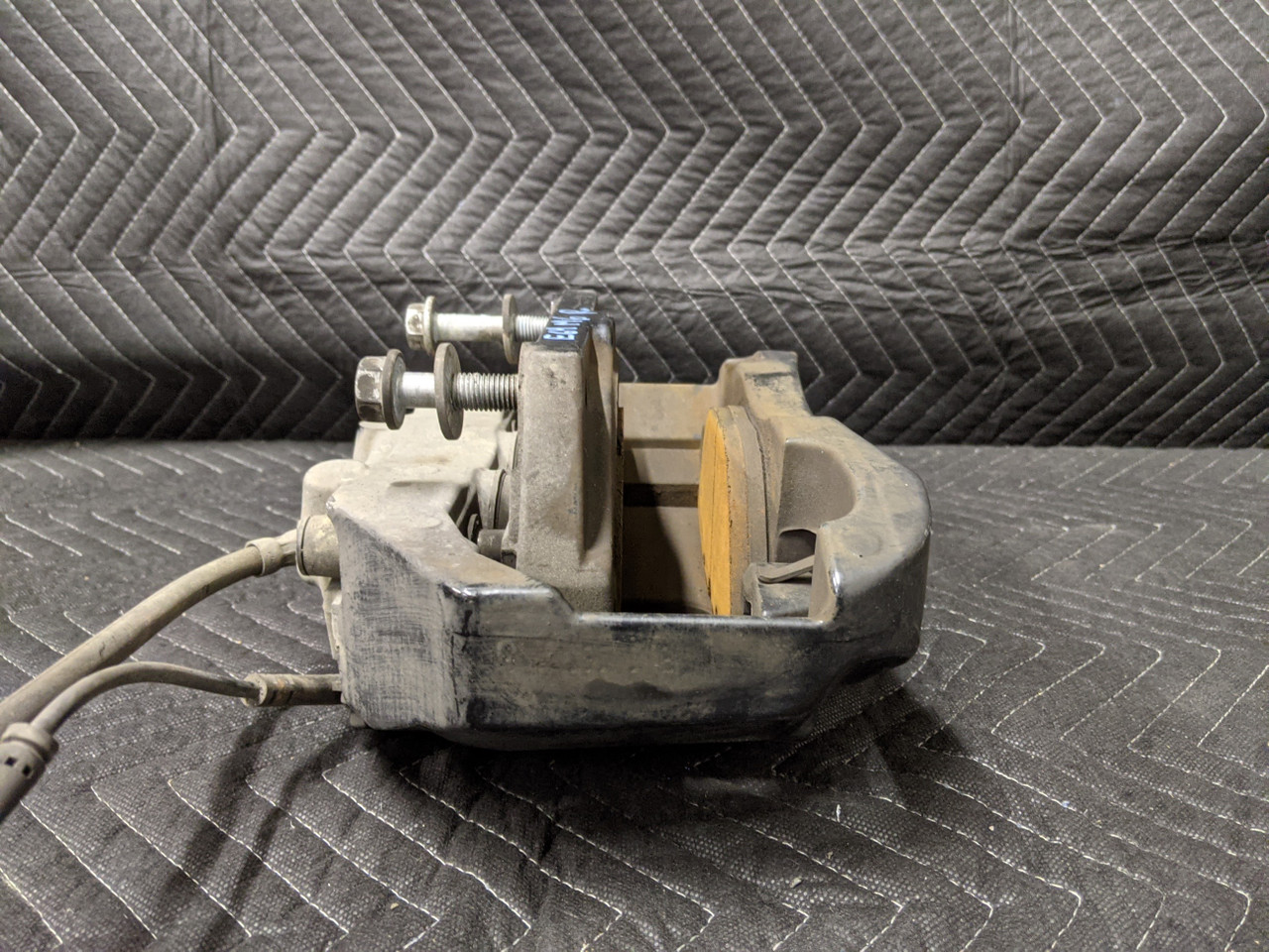 BMW E60/E61/E63/E64 M5 M6 Front Right Brake Caliper 34112283162 - Image 10