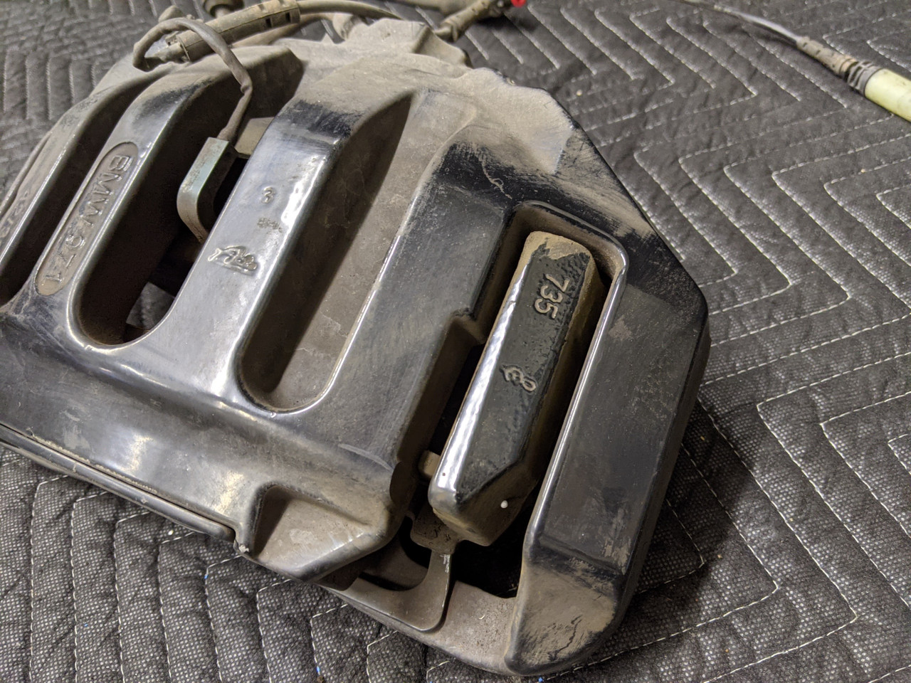 BMW E60/E61/E63/E64 M5 M6 Front Left Brake Caliper 34112283161 - Image 4