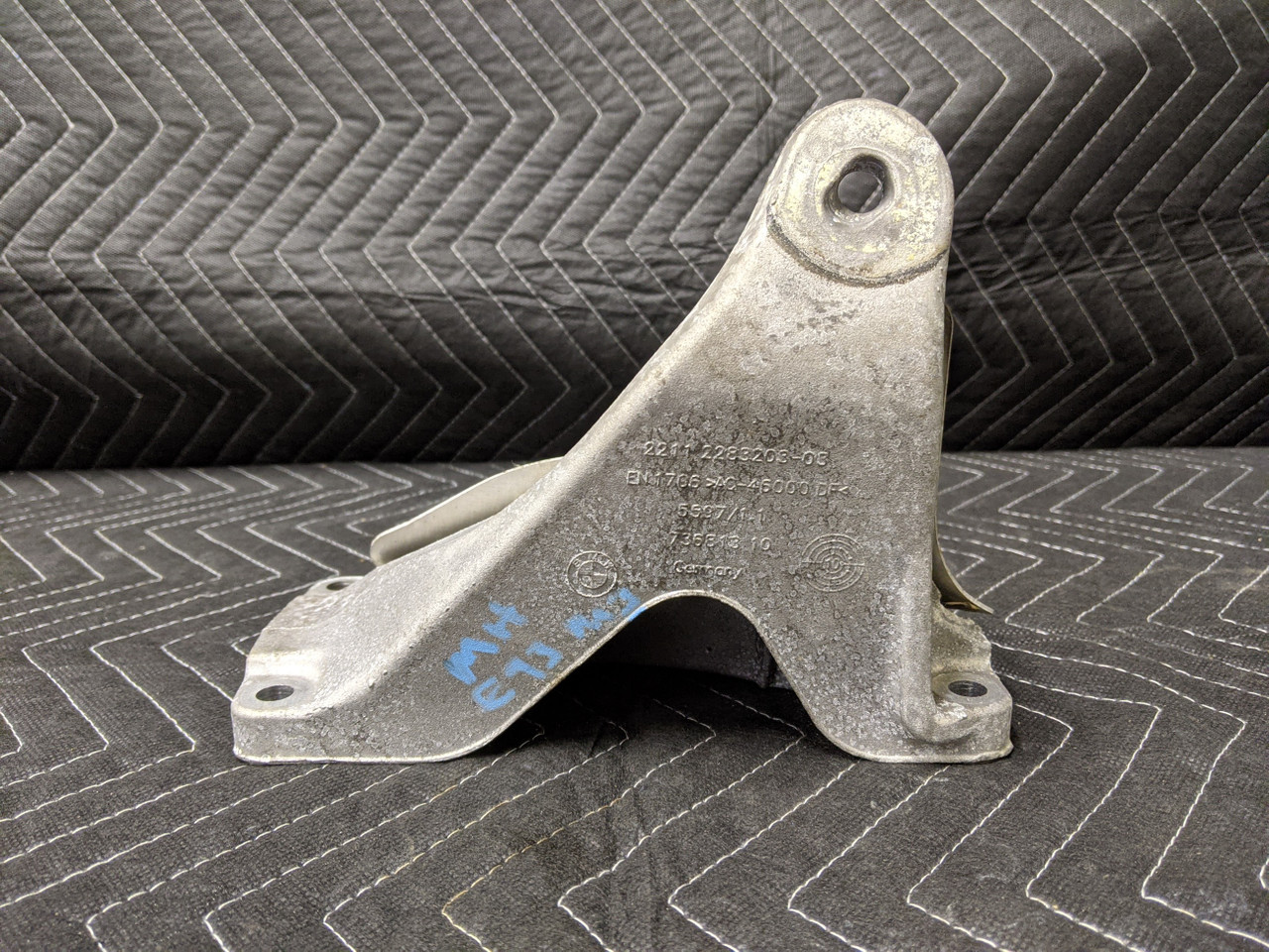 BMW E90/E92/E93 M3 S65 V8 Engine Support Bracket Left 22112283203