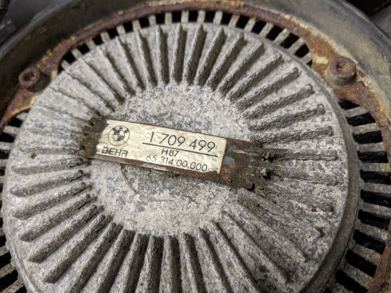 BMW E34/E36/E38/E39/E46/E53 Cooling Fan Clutch And Blade 11521709499 - Image 3