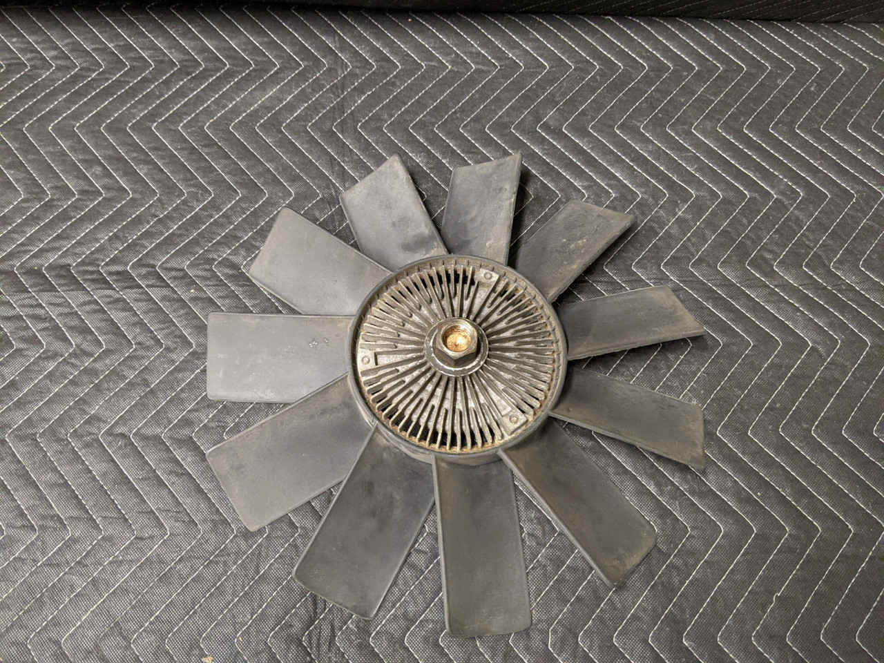 BMW E34/E36/E38/E39/E46/E53 Cooling Fan Clutch And Blade 11521709499 - Image 2