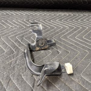 BMW E90/E91/E92 3-Series xDrive Brake Hose Mount 34526773552