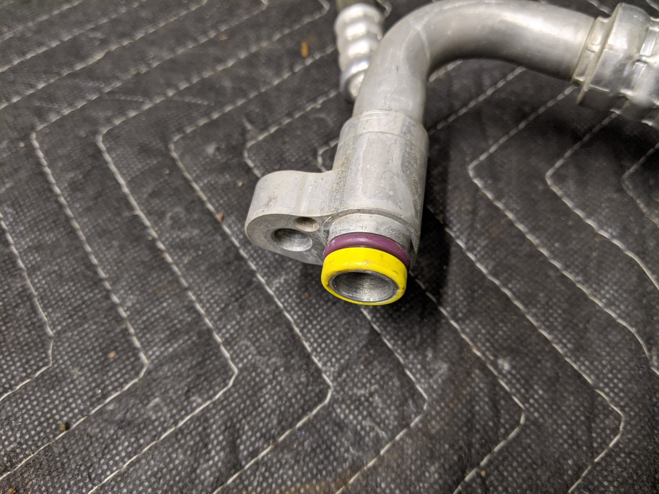 BMW E82/E88/E90/E91/E92/E93 1-Series 3-Series AC Suction Pipe 64509138010 - Image 6
