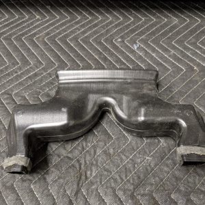 BMW E90/E91/E92/E93 3-Series Heater Duct Rear Intermediate 64227119403