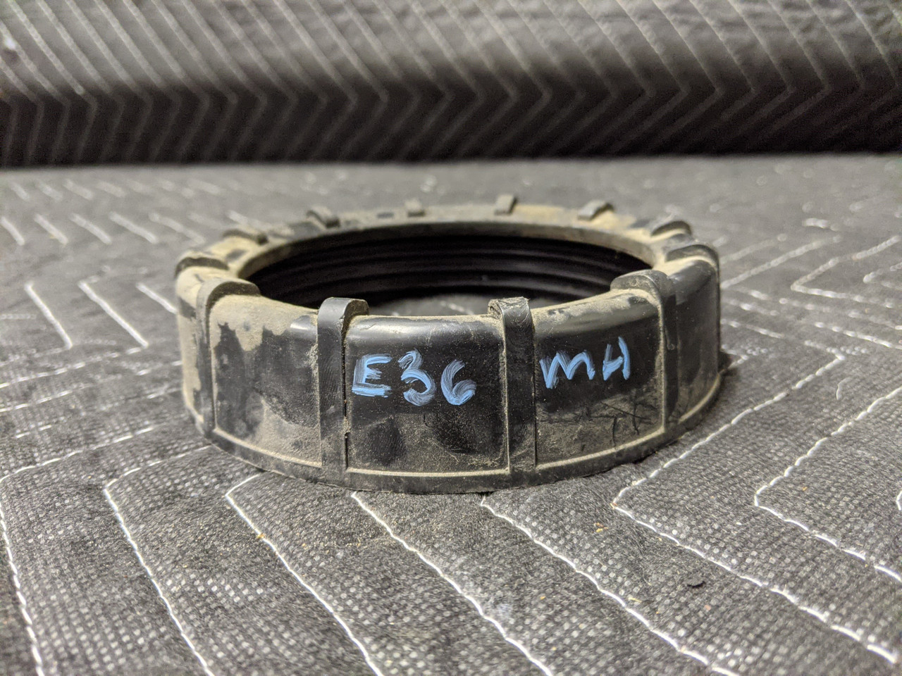 BMW E31/E34/E36 Z1 Z3 Fuel Pump Level Sender Lock Ring 16111181142 - Image 2