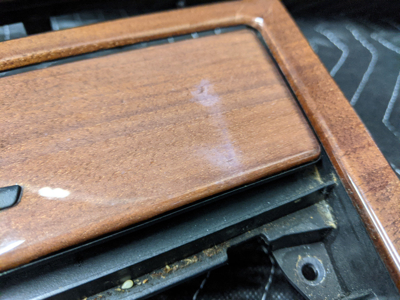 BMW E63/E64 M6 6-Series Center Console Lower Shifter Trim Walnut 4ME 51167009312 - Image 3