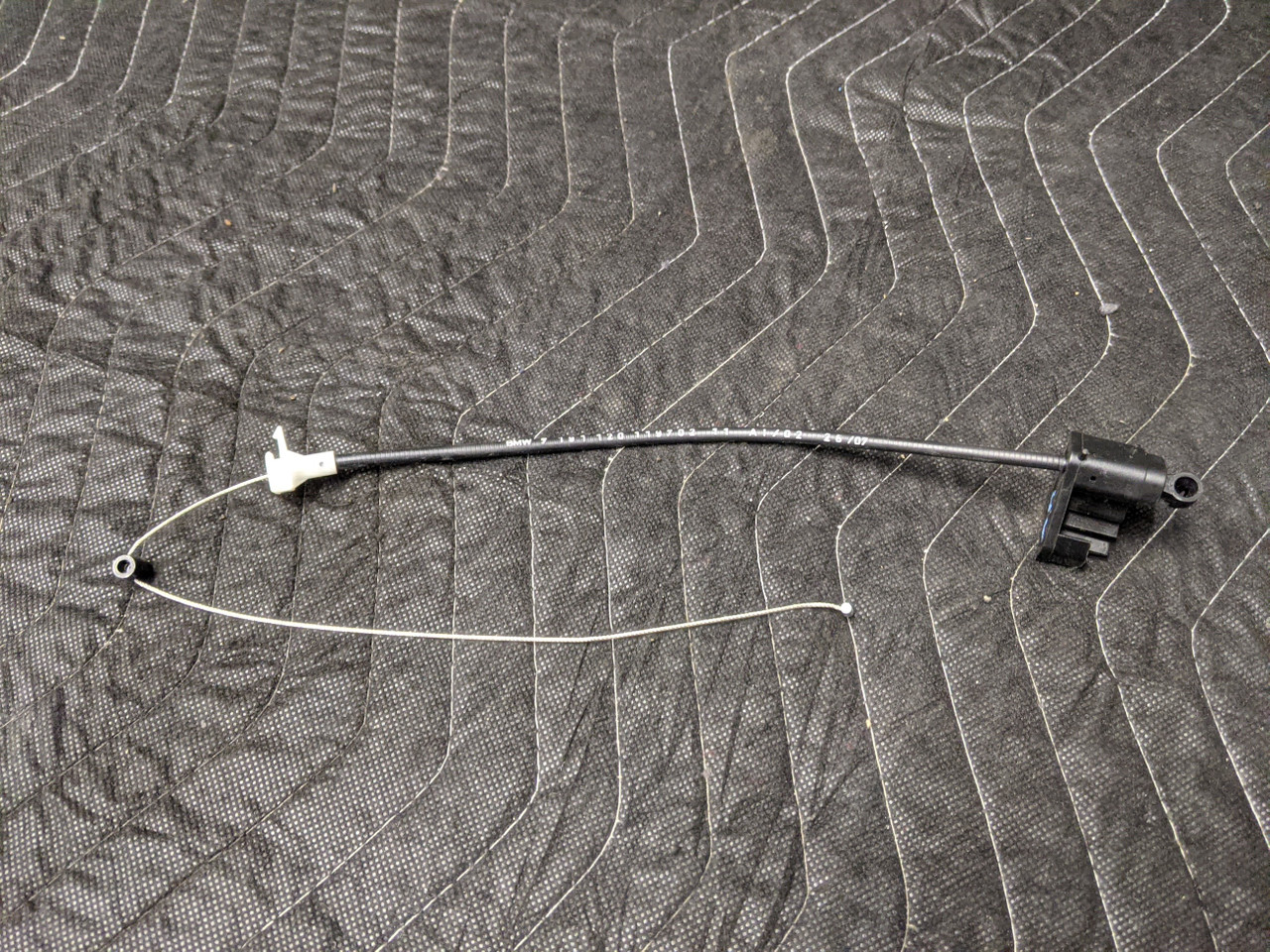BMW E63/E64 6-Series M6 Trunk Release Cable 51247191120