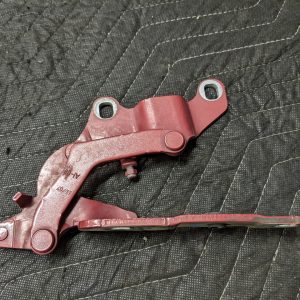 BMW E82 1-Series Hood Hinge Right Passenger 7060560