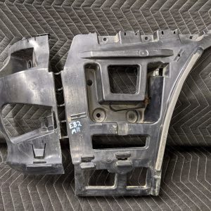 BMW E82/E88 1-Series Bumper Guide Rear Right 51127170664