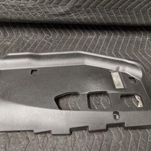 BMW E81/E82/E87/E88 1-Series Footwell Trim Panel Right Passenger Schwarz 51456982674