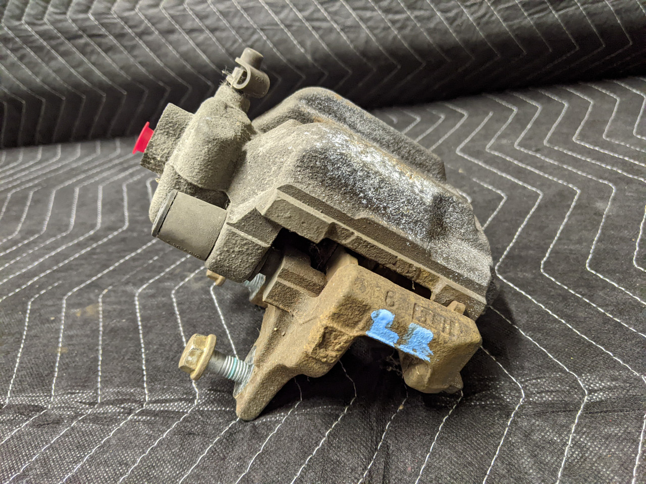 BMW E81/E82/E87/E88/E90/E91/E92/E93 Brake Caliper Rear Left 34216768697 - Image 2