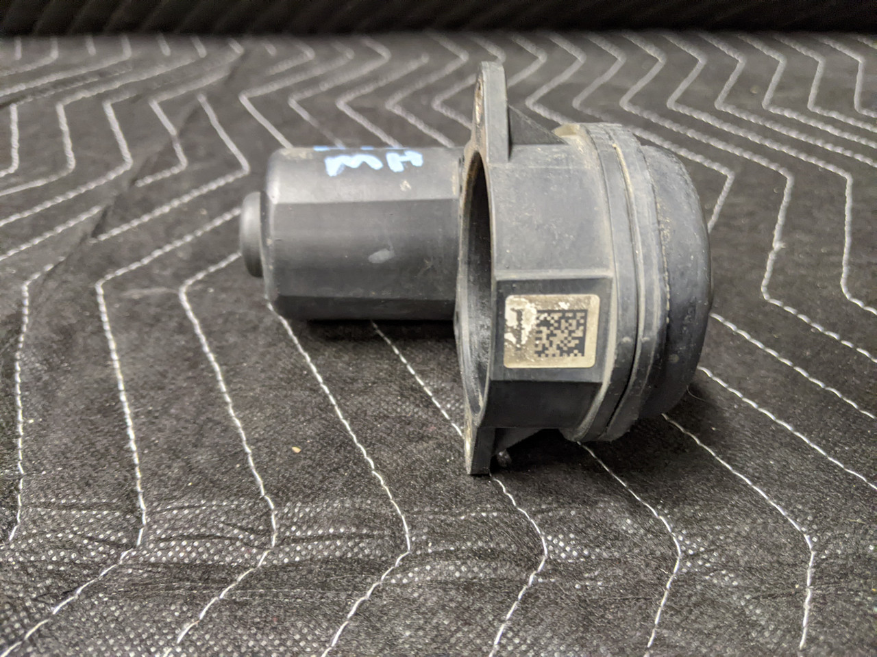 BMW F06/F10/F11/F12/F13/F25/F26 Parking Brake Actuator Left EMF 34216794618 - Image 2