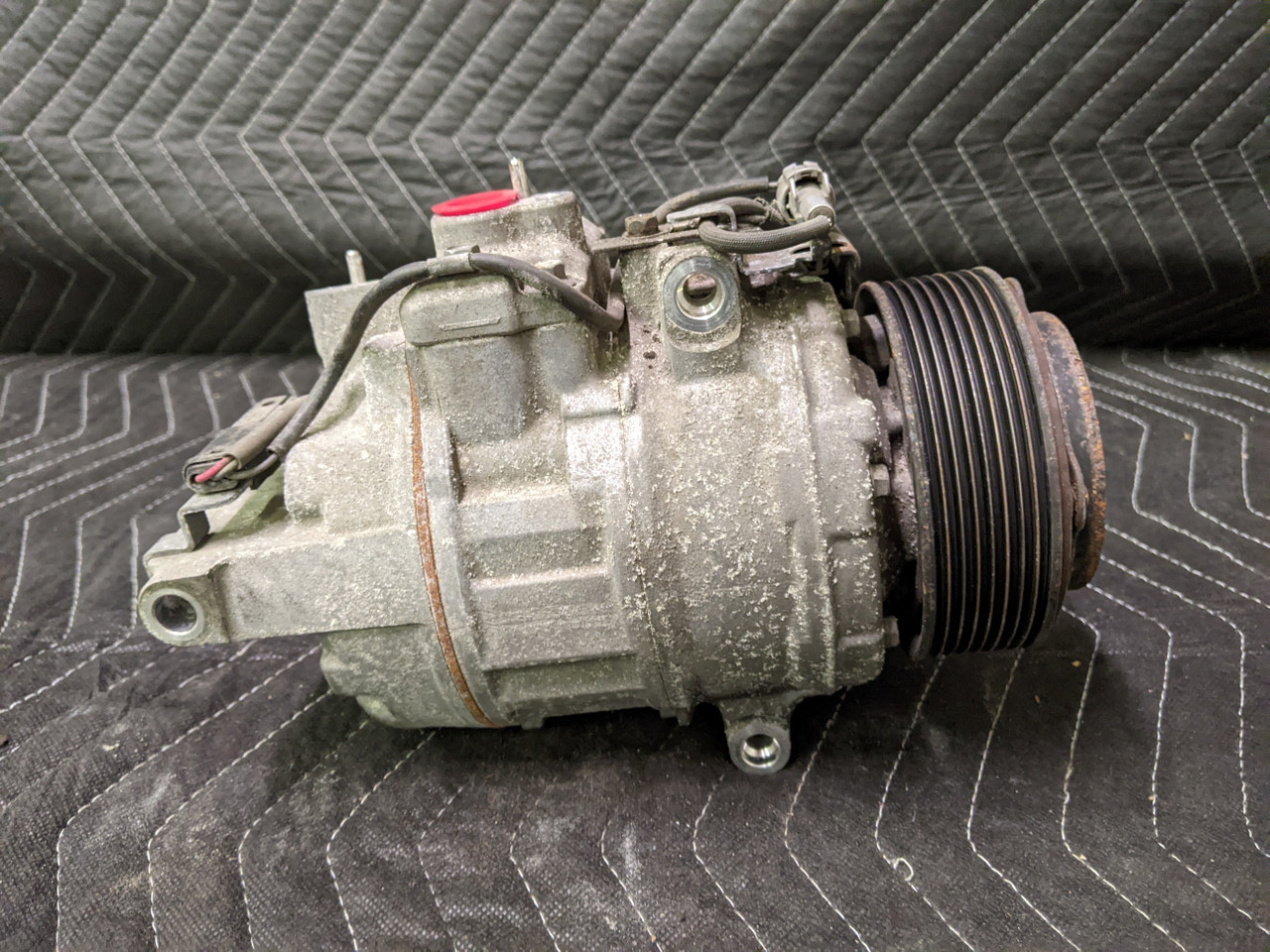 BMW F10/F11 A/C Air Conditioning Compressor With Magnetic Clutch R134A 64529217868 - Image 3