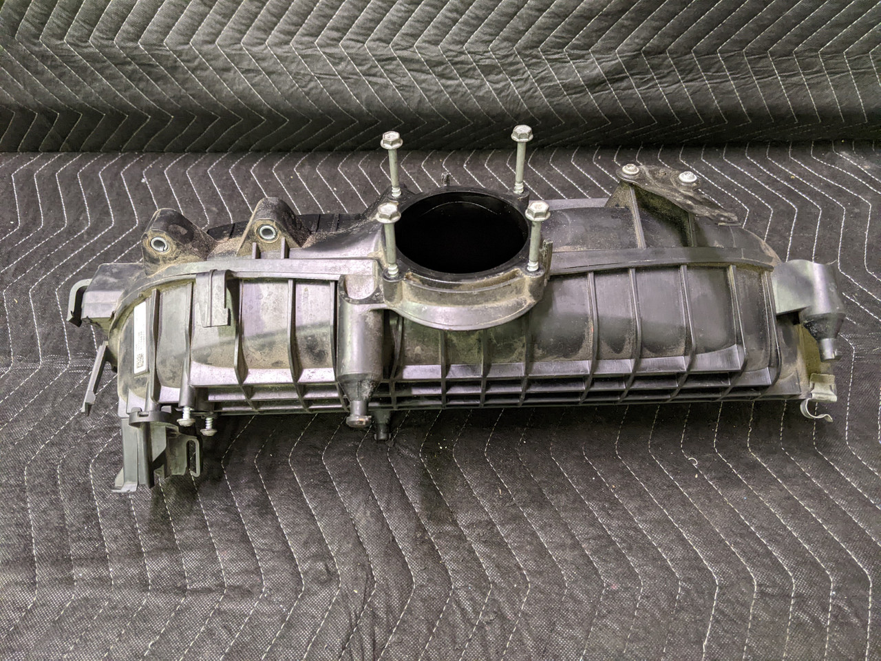 BMW F10/F11 5-Series N55 Engine Intake Manifold 11617576911 - Image 3