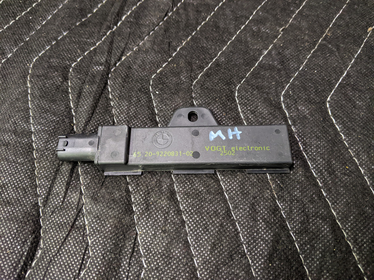 BMW F07/F10/F11 5-Series Comfort Access Outside Antenna 65209220831