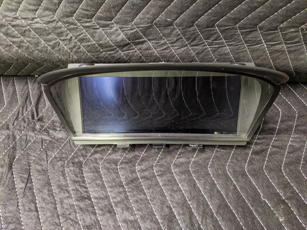 BMW E60/E61/E63/E64/E90/E91/E92/E93 On-Board Navigation Monitor Display 8.8" 65829141809