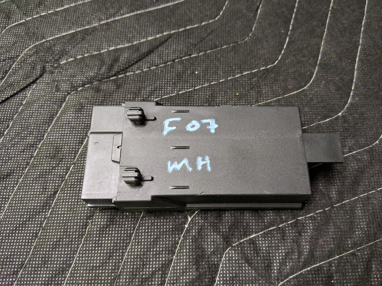 BMW F07/F10/F11 5-Series Seat Module 61359216468 - Image 5