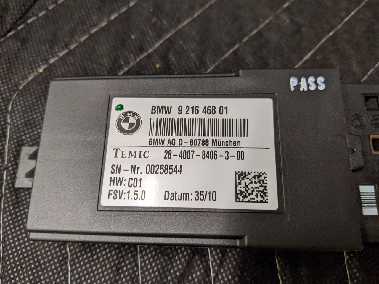 BMW F07/F10/F11 5-Series Seat Module 61359216468 - Image 2