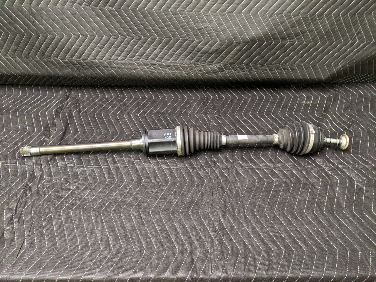 BMW F07 5-Series GT Front Right Passenger Side Output Shaft 31607618678