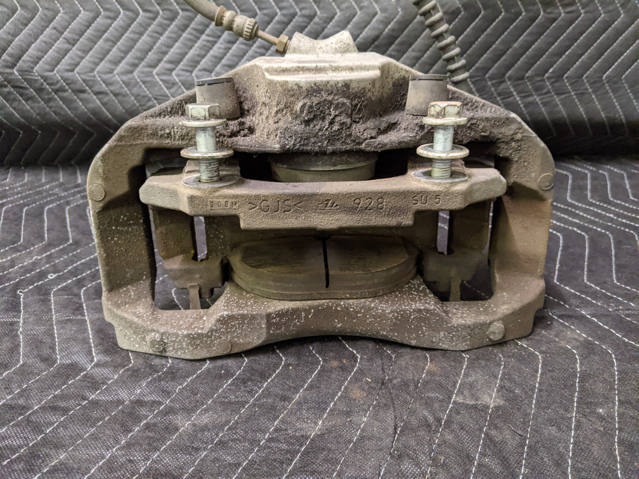 BMW F01/F02/F04/F07 Front Right Brake Caliper Housing 34116786818 - Image 4